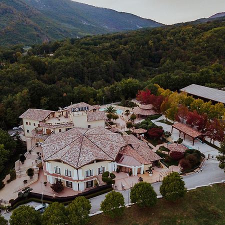 San Raffaele Hotel Restaurant & Resort Castelluccio Superiore Eksteriør bilde